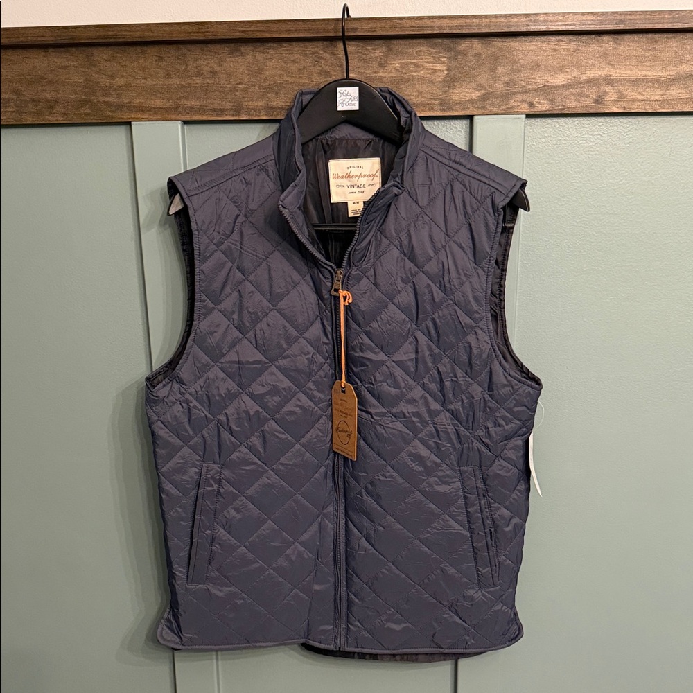 Weatherproof Vintage Quilted Gray Vest with Orange Zipper